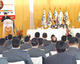 Evo Morales Ayma durante su intervención en el acto de clausura de la reunion de comandantes del Ejército