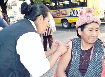 Vacunación en Bolivia
