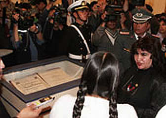 Las partituras del Himno Nacional fueron trasladadas de la Vicepresidencia del Estado Plurinacional de Bolivia a la Asamblea Legislativa.