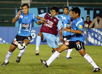 Blooming logró el título del segundo certamen de la Liga del año al empatar con Bolívar (1 - 1)