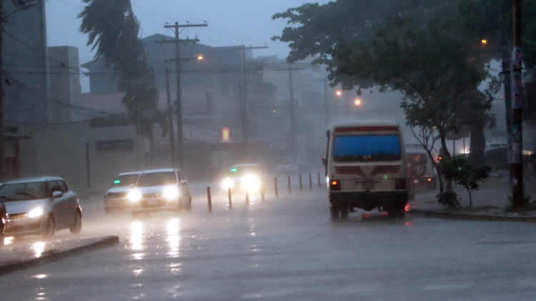 Lluvias en Santa Cruz afectan al 3% de los barrios de esta urbe.