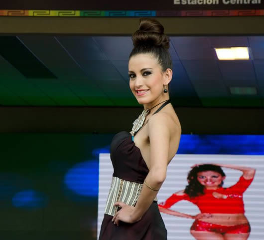 Mikaela Ariana Tarifa Ramero, candidata a Miss La Paz 2014