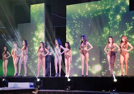 Nueve bellas candidatas compitieron por la corona de Miss La Paz 2014 en un escenario espectacular nunca antes visto.