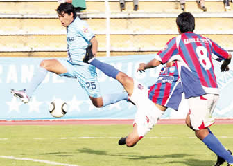 Bolívar suma ante La Paz FC.