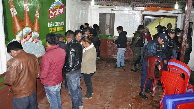 Intendencia de El Alto clausura discoteca que transgredía Auto de Buen Gobierno.