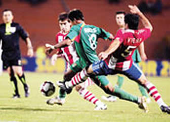 Paraguay venció a Bolivia por 1-0 anoche por la segunda fecha del Grupo B del Sudamericano Sub-20 de Perú-2011