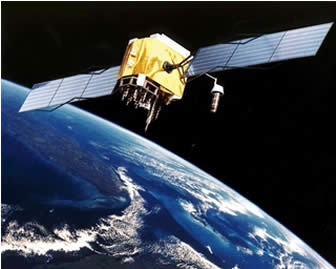 La construcción y puesta en órbita de satélite Tupac Katari comienza a viabilizarse