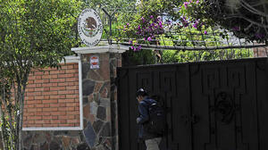 El MAS busca liberar a asilados de la Embajada de México pese a procesos