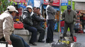 Desempleo en Bolivia se reduce de 12,6% a 7,9%: Ministro de Economía