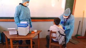 Amplían horarios de atención en puntos de vacunación contra la influenza en El Alto