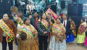 La familia gremial de El Alto se beneficia con tres leyes municipales