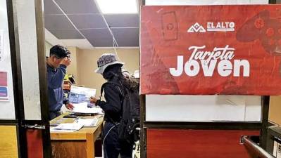 Tarjeta joven facilita descuentos hasta 30% en El Alto