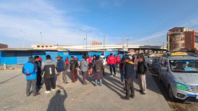 Chóferes cuentan las horas para el estreno del Paso a Desnivel Revolución de Senkata