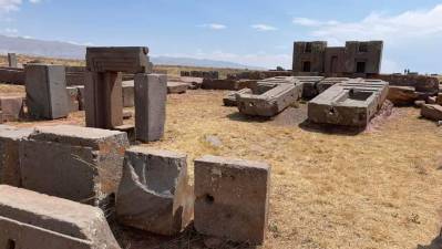 Conociendo al Puma Punku de Tiahuanaco 