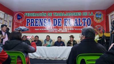 Festejan el Día del Periodista en El Alto  