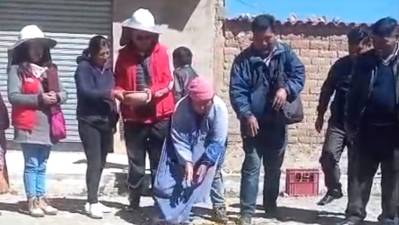 Distrito 14 prioriza el mejoramiento vial con 10 obras entre enlosetados y cordones de acera
